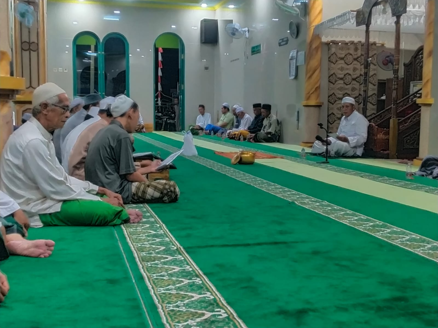PHBI Masjid Al Mubarak Desa Pagat Gelar Maulid Nabi Muhammad SAW, Manyambut Bulan Rabiul Awwal Penuh Khidmat